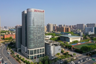 香蕉成人臿臿在线观看航拍图