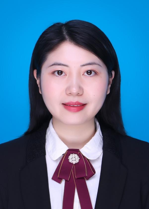 IMG_7581-马齐媚 会计.jpg